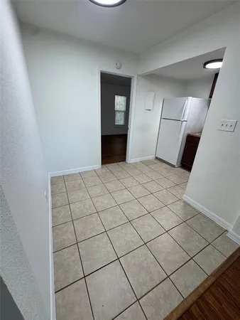 $999 | 1751 Northeast 2nd Street, Unit 1, Ocala, FL 34470