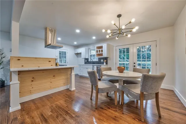 $345,000 | 5509 West 50th Terrace, Roeland Park, KS 66202