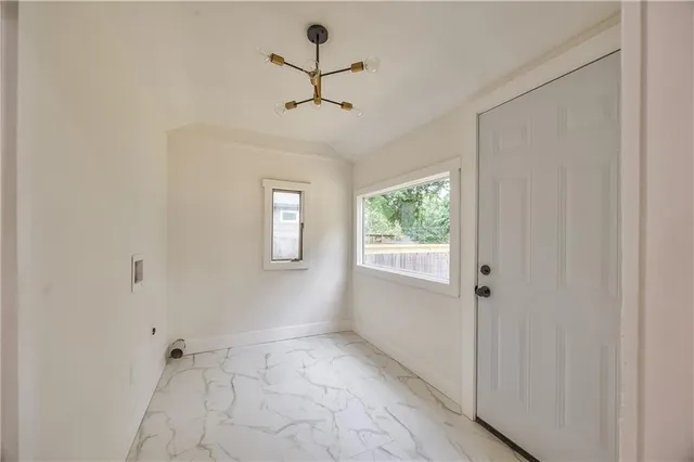 $345,000 | 5509 West 50th Terrace, Roeland Park, KS 66202