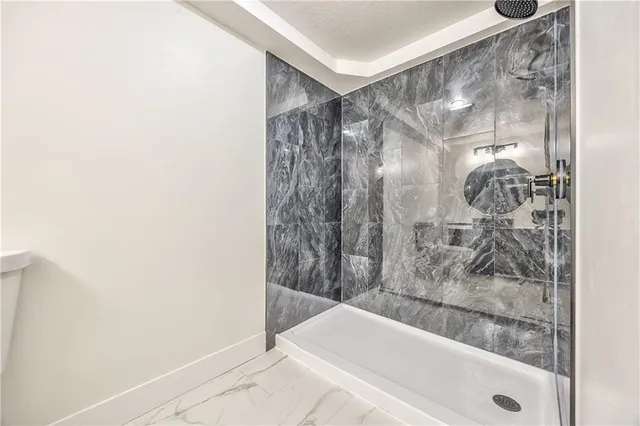 $345,000 | 5509 West 50th Terrace, Roeland Park, KS 66202