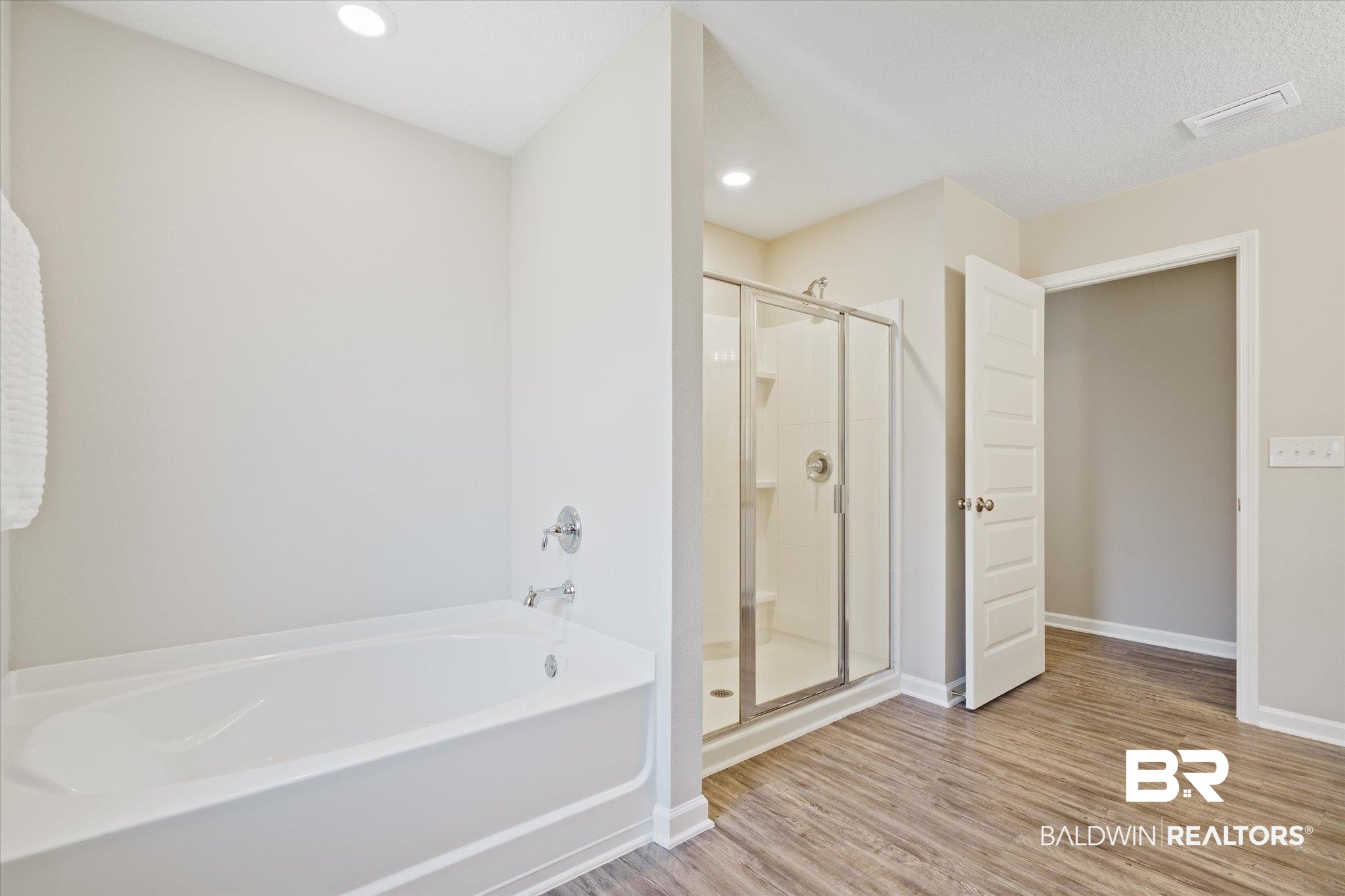 8407 Calgary Drive South, Unit 20 Mobile, AL 36695 - Photo 15 of 30