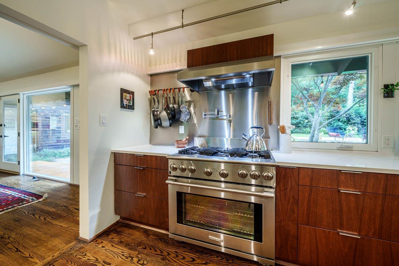 1527 Pinecrest Road Durham, NC 27705 - Photo 16 of 50 Photo 16