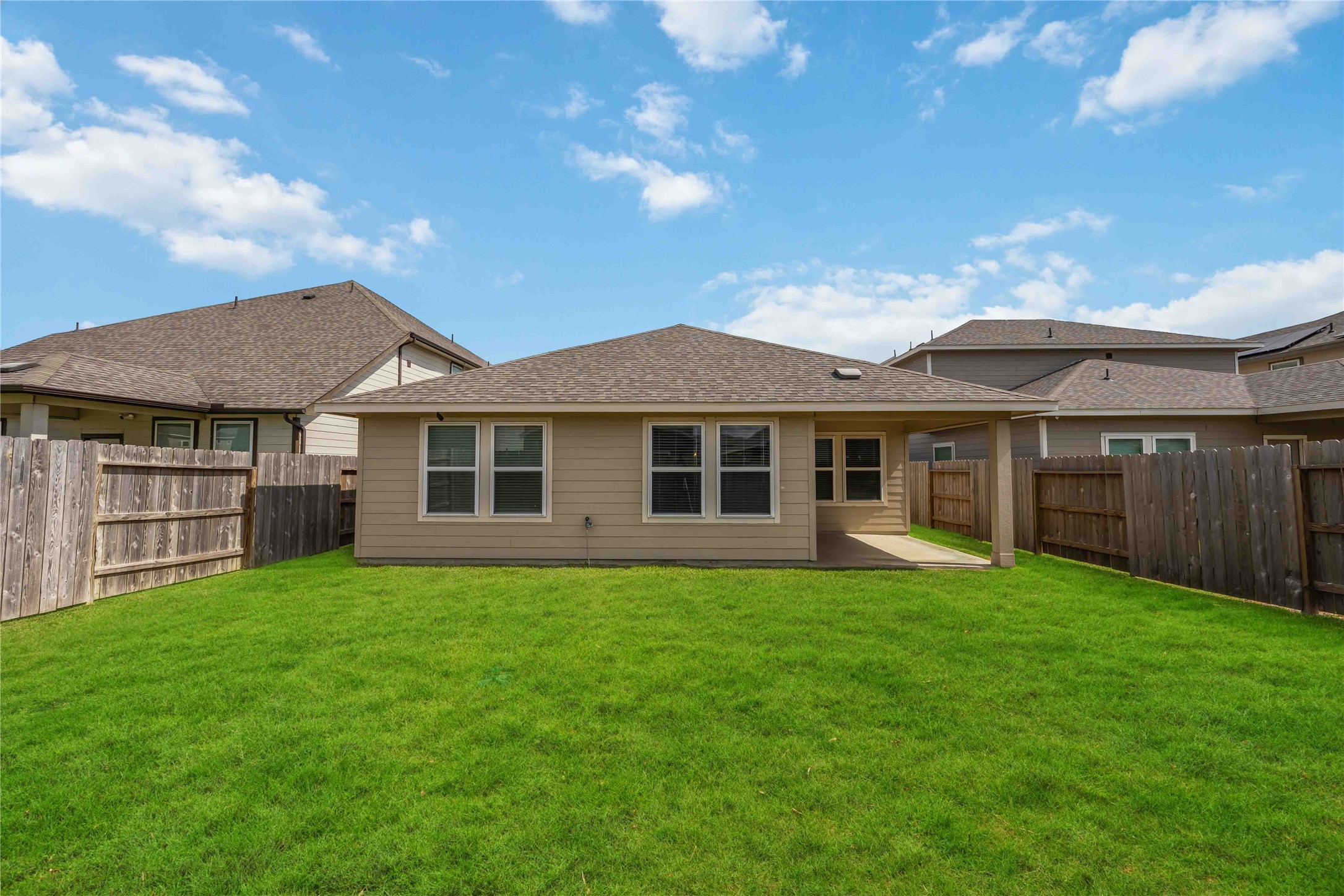 6910 Lebec Drive Rosharon, TX 77583 - Photo 26 of 26 a view of a house with a garden