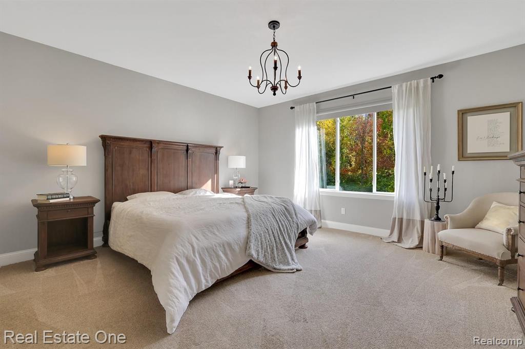 618 Robinson Drive Rochester Hills, MI 48307 - Photo 27 of 47