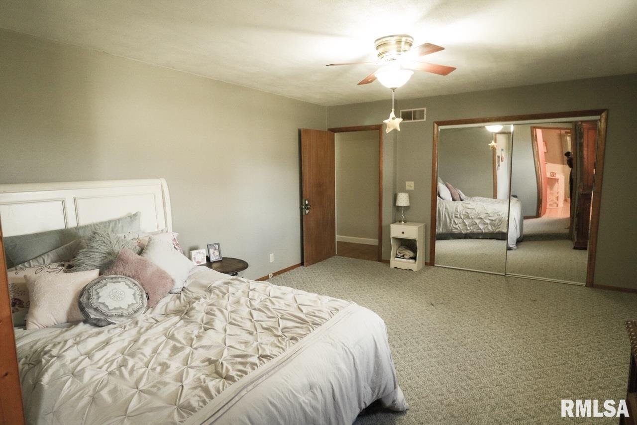 619 Covered Bridge Road Glenarm, IL 62536 - Photo 20 of 31 Gallery Image 20
