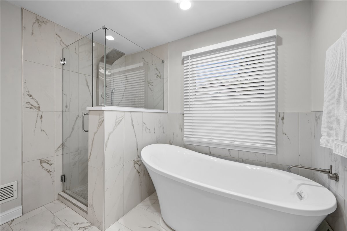 1471 Ammer Road Glenview, IL 60025 - Photo 17 of 31 Gallery Image 17