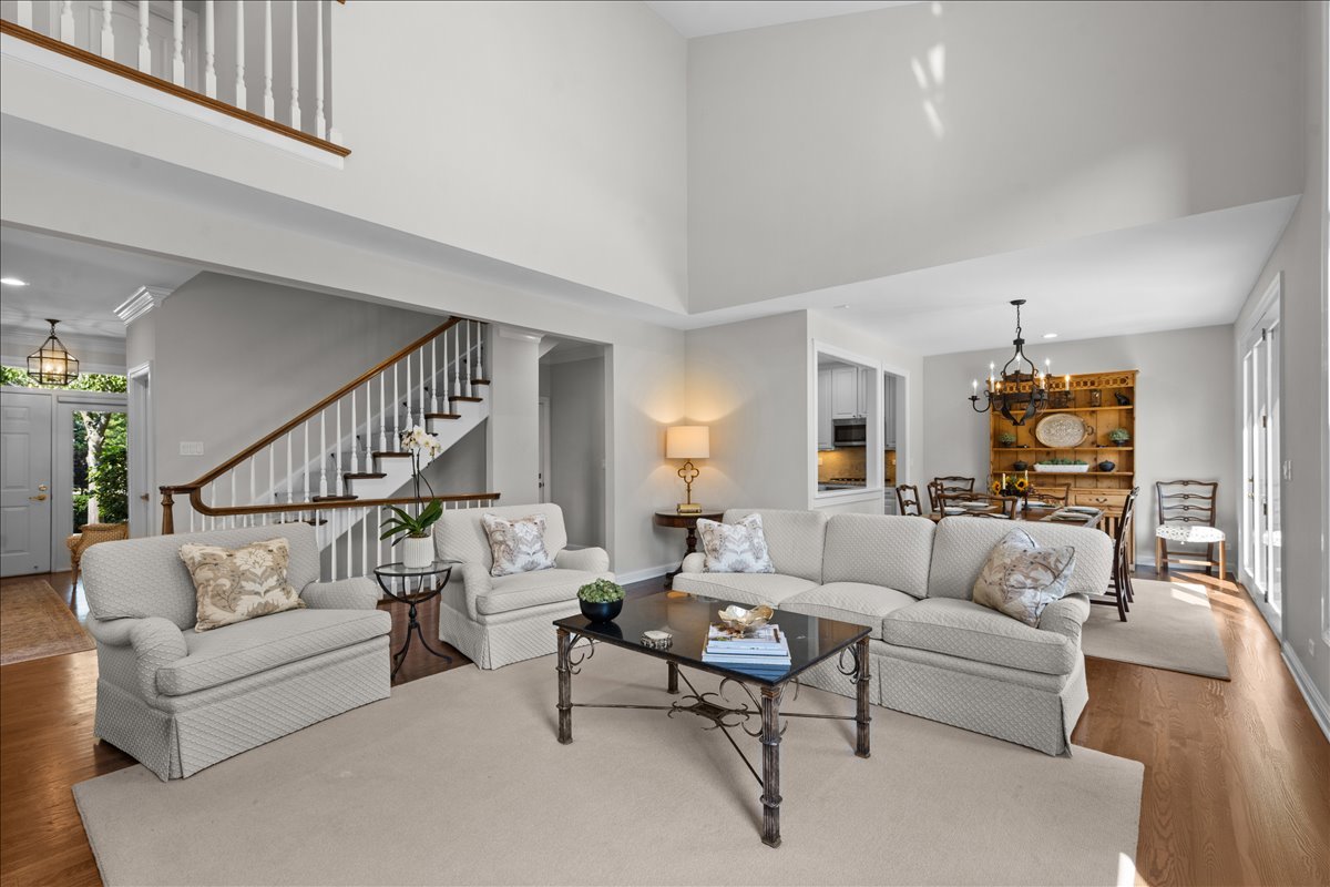 1471 Ammer Road Glenview, IL 60025 - Photo 5 of 31 Gallery Image 5