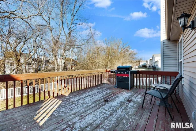 $379,000 | 1721 West Geneva Road, Peoria, IL 61615