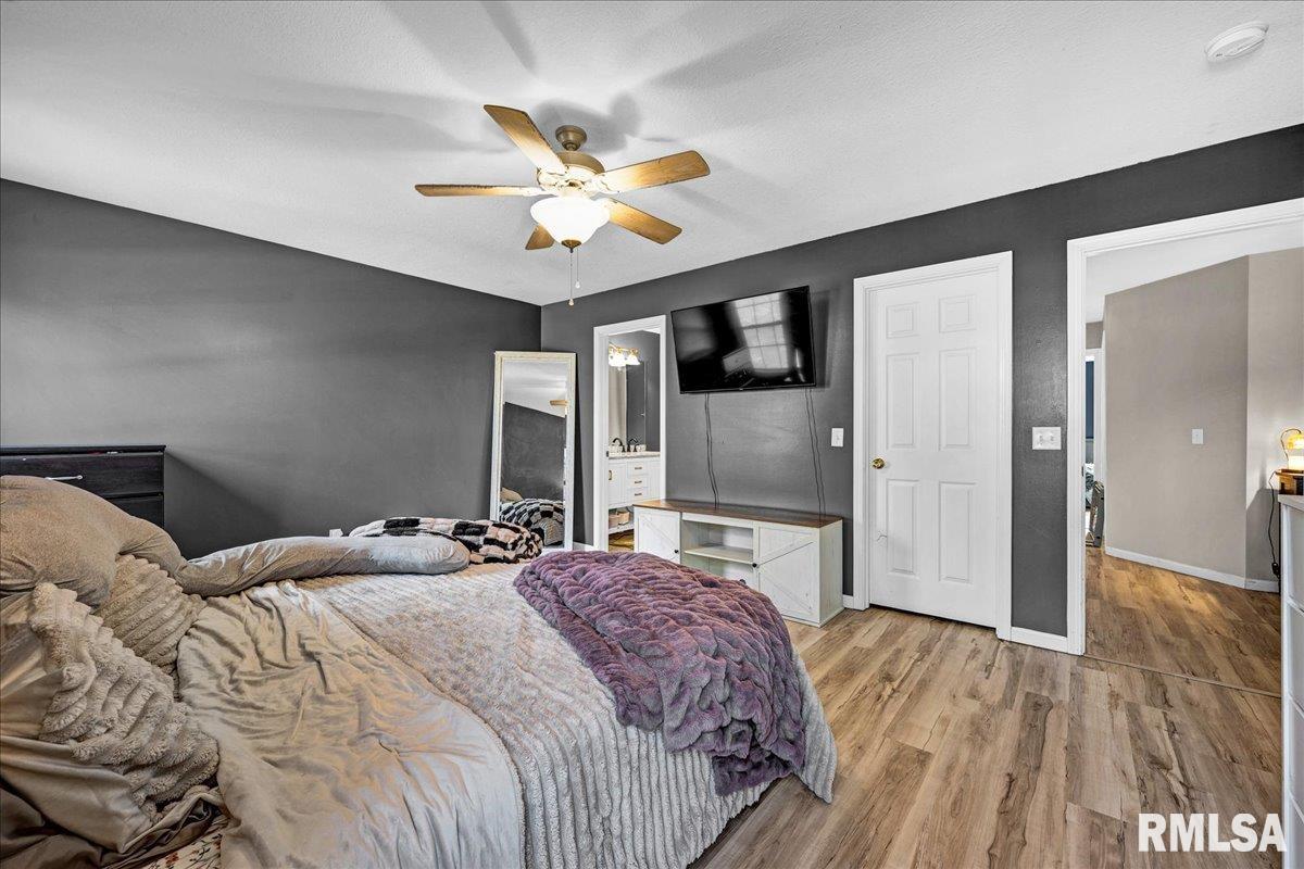 1721 West Geneva Road Peoria, IL 61615 - Photo 12 of 44