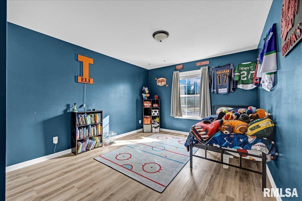 1721 West Geneva Road Peoria, IL 61615 - Photo 16 of 44