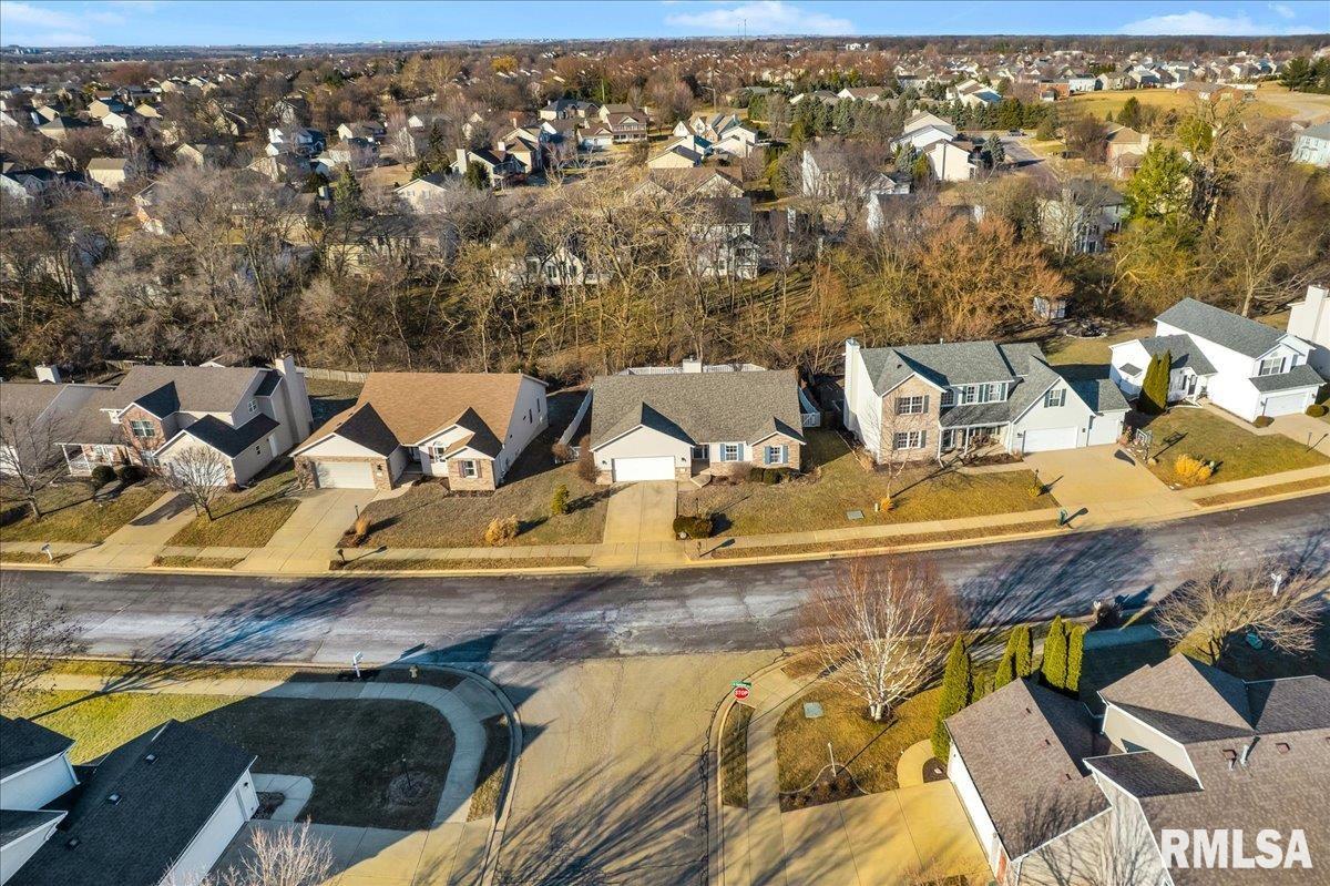 1721 West Geneva Road Peoria, IL 61615 - Photo 28 of 44