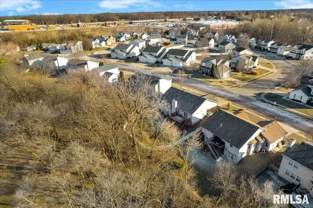 $379,000 | 1721 West Geneva Road, Peoria, IL 61615