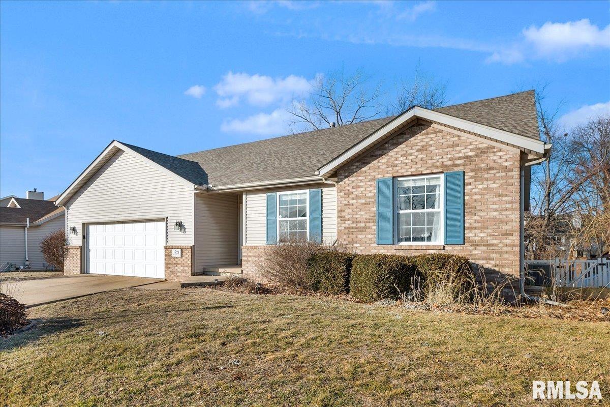 1721 West Geneva Road Peoria, IL 61615 - Photo 42 of 44