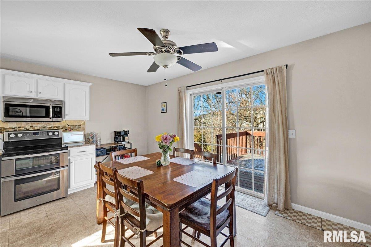 1721 West Geneva Road Peoria, IL 61615 - Photo 10 of 44