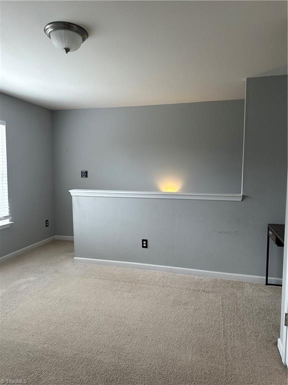 828 Jennifer Lane High Point, NC 27265 - Photo 12 of 21