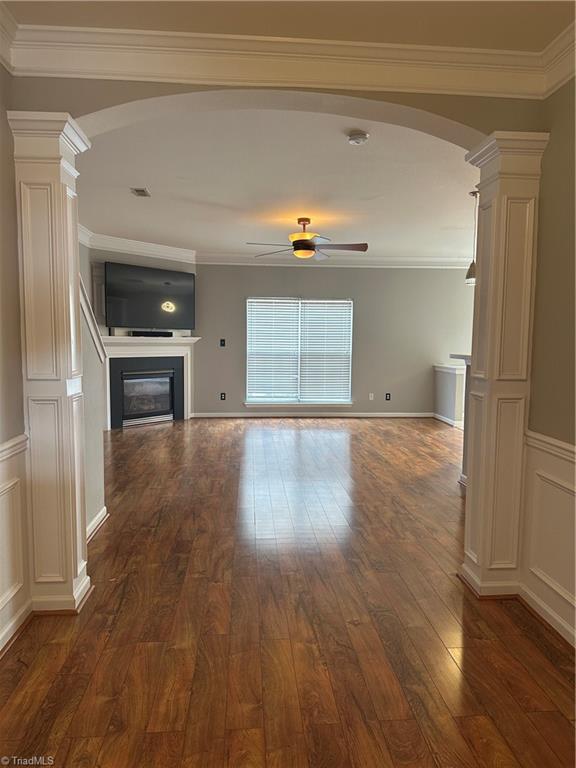 828 Jennifer Lane High Point, NC 27265 - Photo 3 of 21