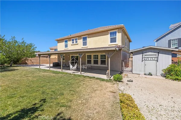 $574,999 | 43023 Artesia Court, Lancaster, CA 93535