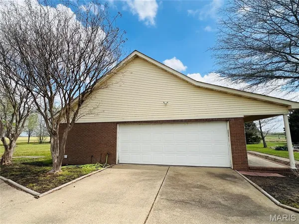 $229,000 | 506 State Hwy M, Steele, MO 63877