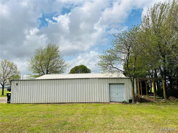 $229,000 | 506 State Hwy M, Steele, MO 63877