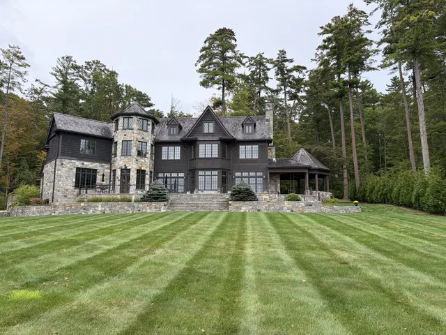 $5,875,000 | 102 South Shore Road, Salisbury, CT 06068