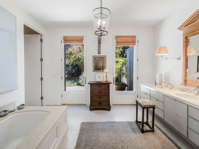 $12,500,000 | 2072 China Flat Road, Montecito, CA 93108