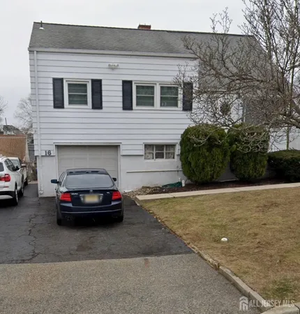 $515,000 | 16 Inverness Terrace, Fords, NJ 08863