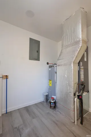 $168,000 | 204 West 8th Street, Jonesboro, IN 46938