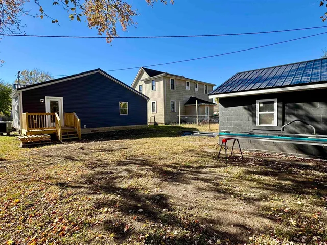 $168,000 | 204 West 8th Street, Jonesboro, IN 46938