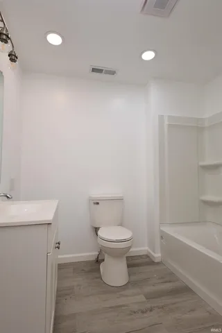 $168,000 | 204 West 8th Street, Jonesboro, IN 46938