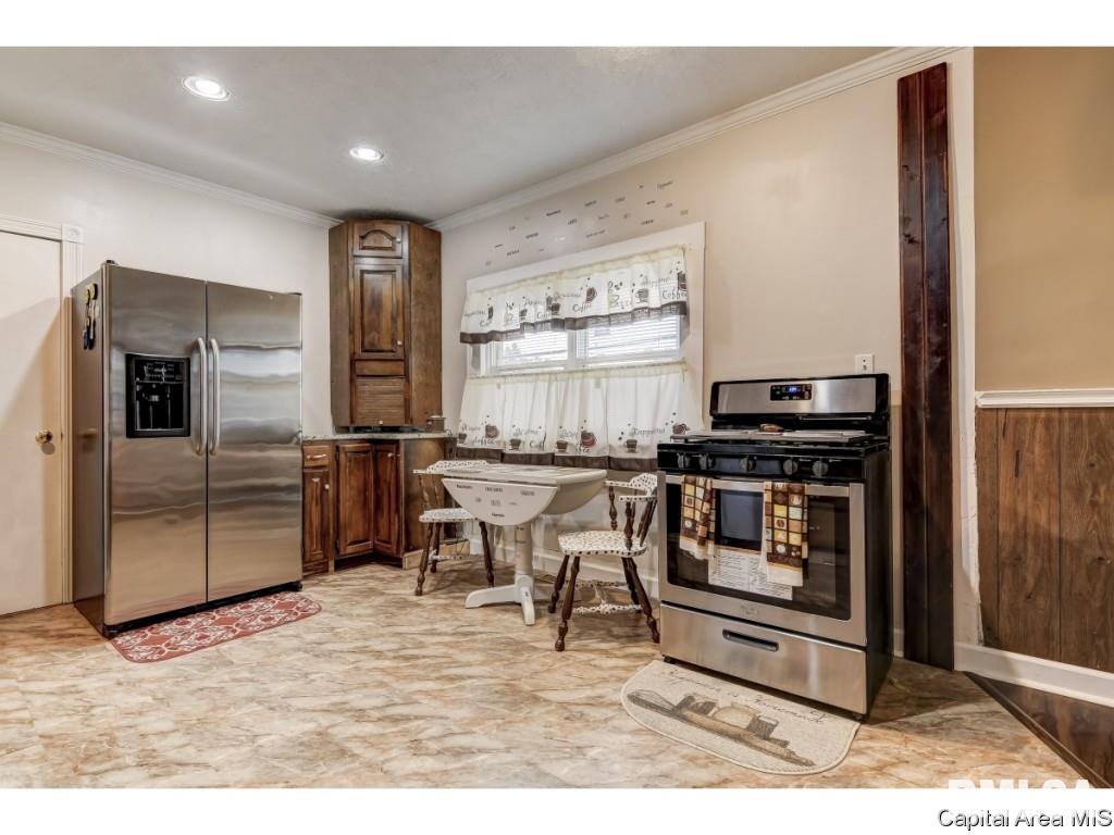 2161 Grandview Avenue Springfield, IL 62702 - Photo 6 of 22