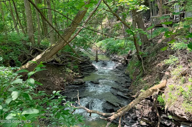 $179,900 | 102 Severson Avenue, Altamont, NY 12009