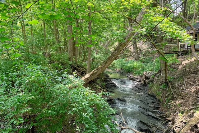 $179,900 | 102 Severson Avenue, Altamont, NY 12009