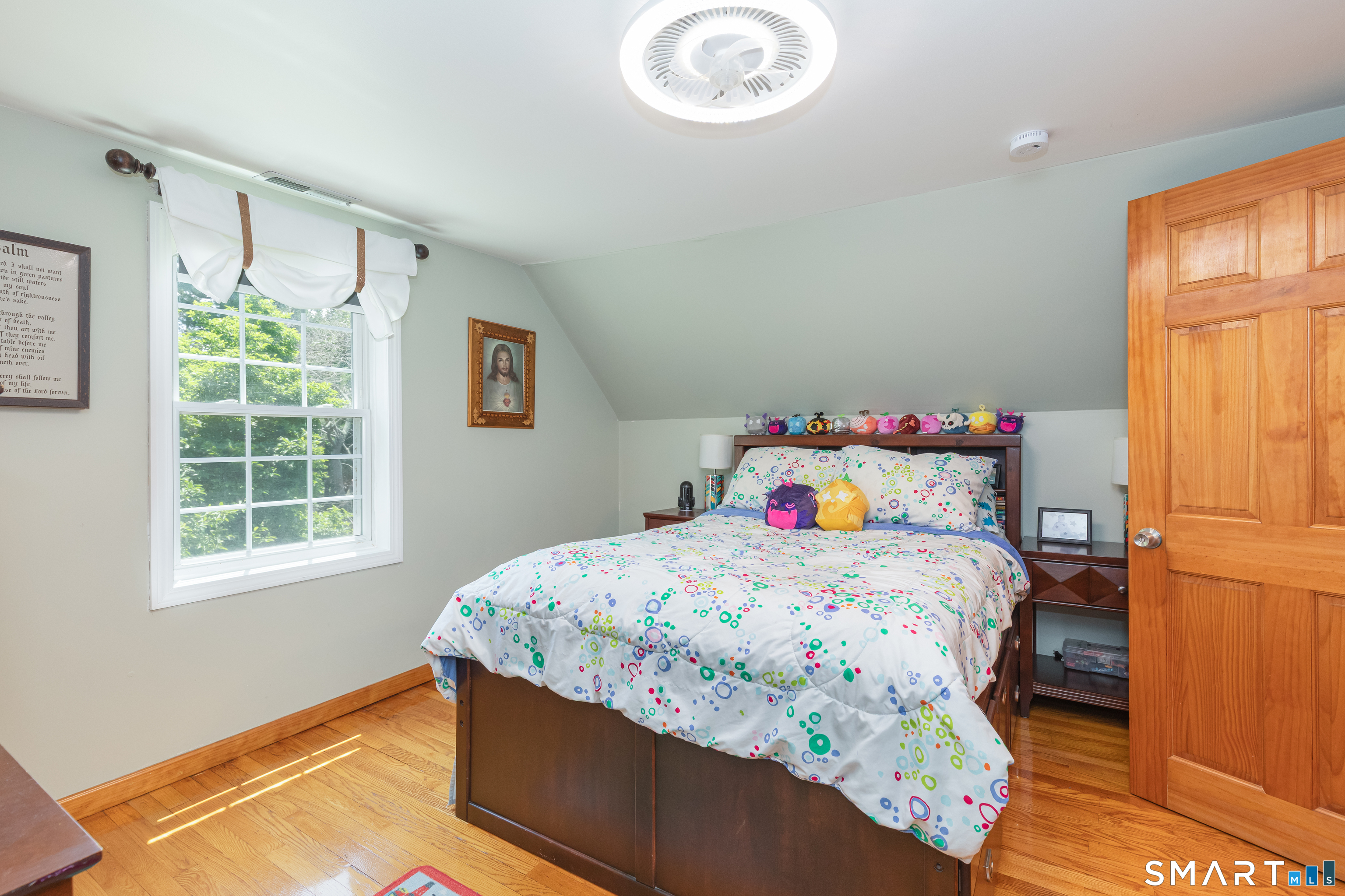 816 Woodruff Road Orange, CT 06477 - Photo 29 of 40