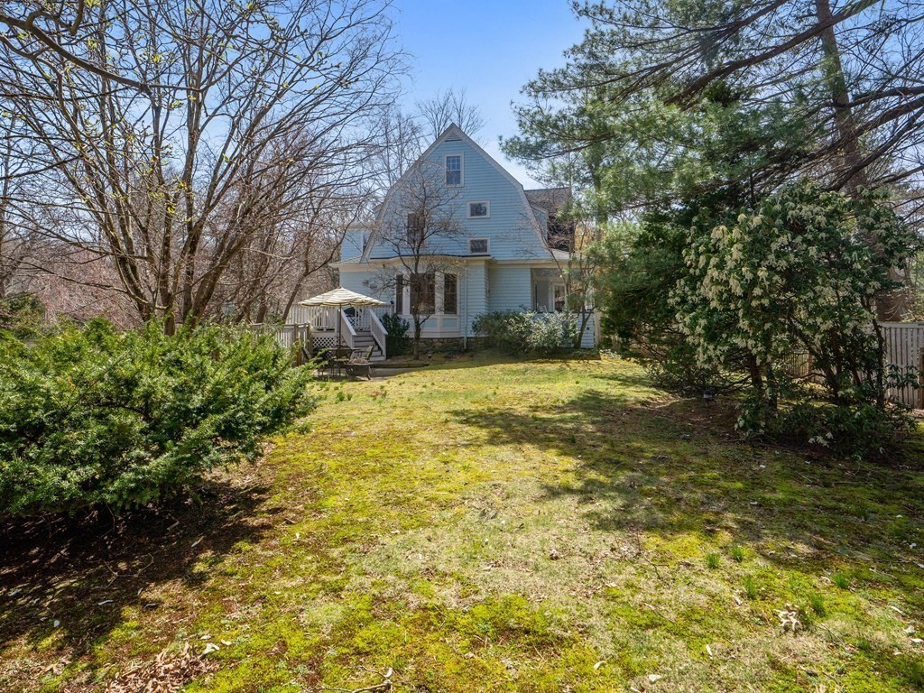 85 Glen Cross Road Wellesley, MA 02481 - Photo 30 of 37