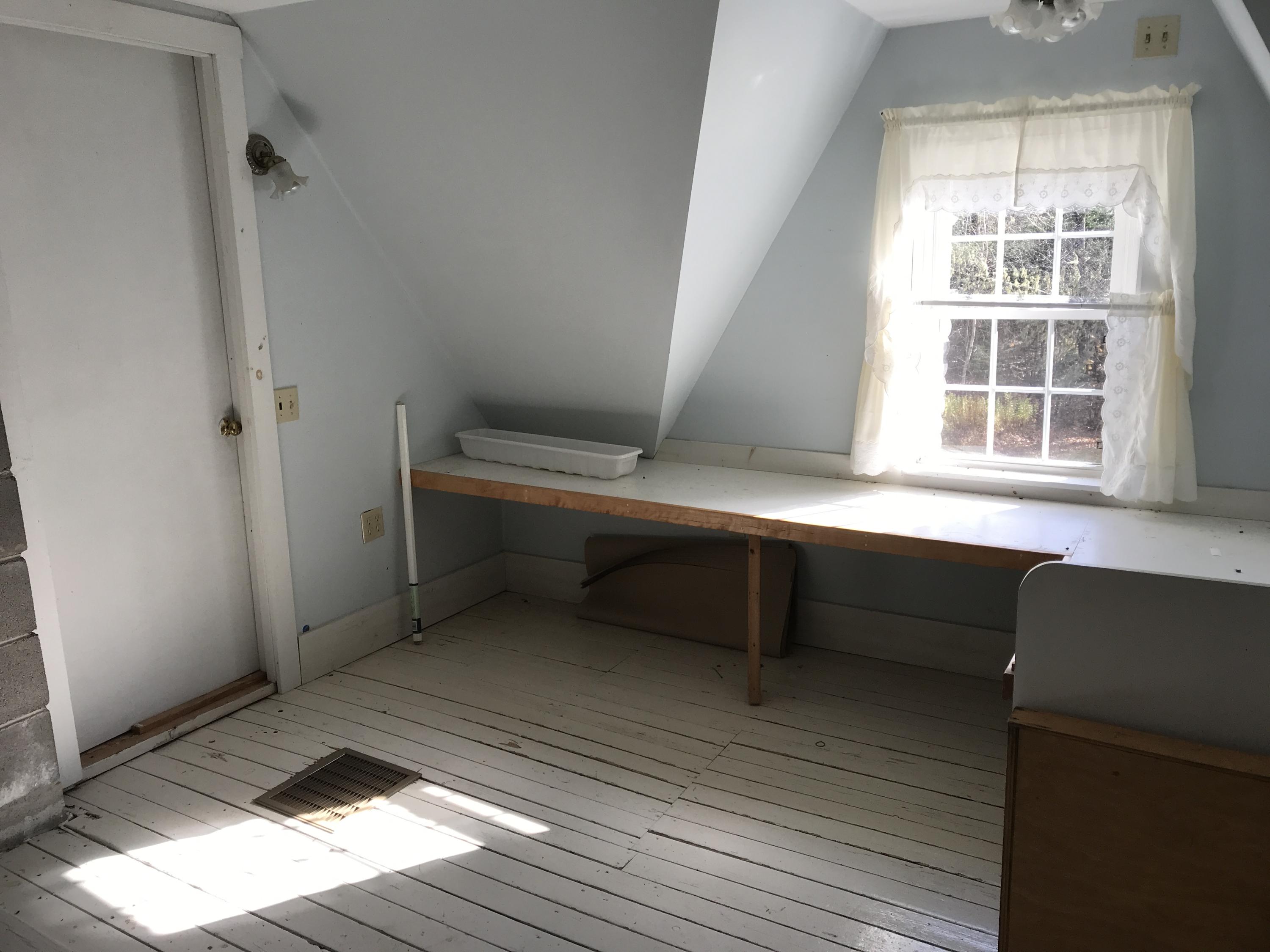 145 Johnson Road Perry, ME 04667 - Photo 36 of 62 Sewing room