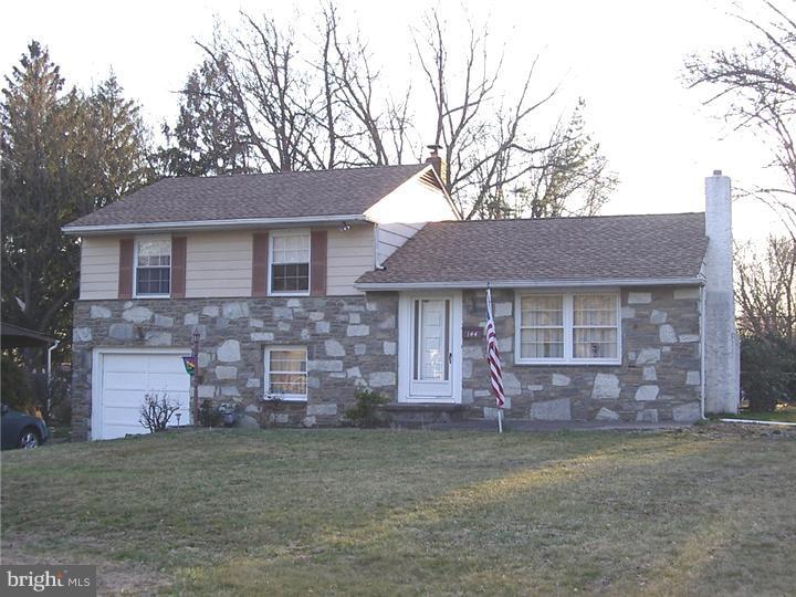 144 Harding Road Southampton, PA 18966 - Photo 1 of 25 Gallery Image 1