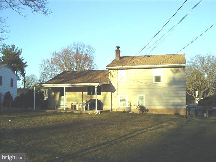 144 Harding Road Southampton, PA 18966 - Photo 7 of 25 Gallery Image 7