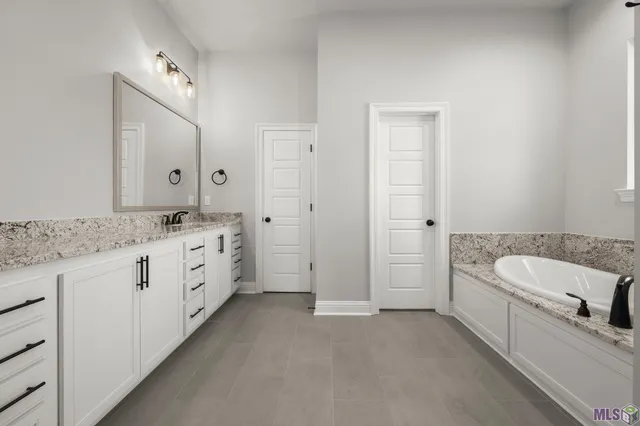 $459,070 | 21527 Yellow Fin Drive, Springfield, LA 70462