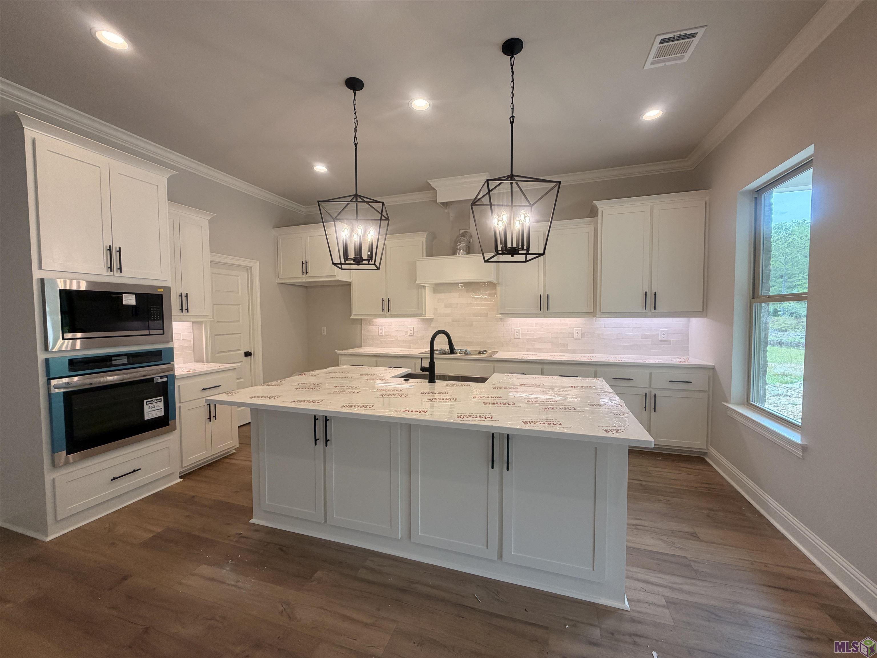 21527 Yellow Fin Drive Springfield, LA 70462 - Photo 6 of 31 Progress as of 4/20/26