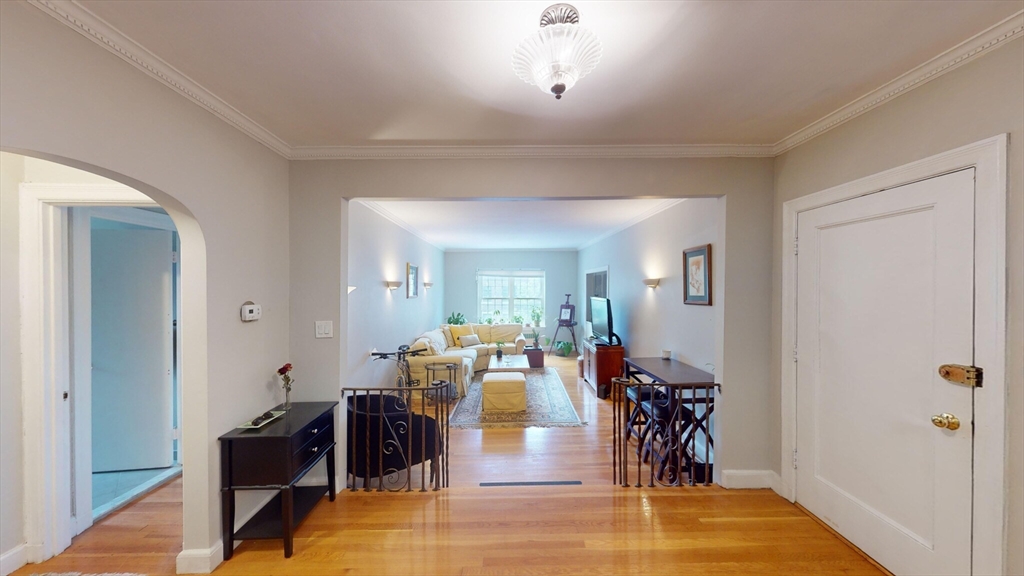 159 St Paul Street, Unit 7 Brookline, MA 02446 - Photo 2 of 12