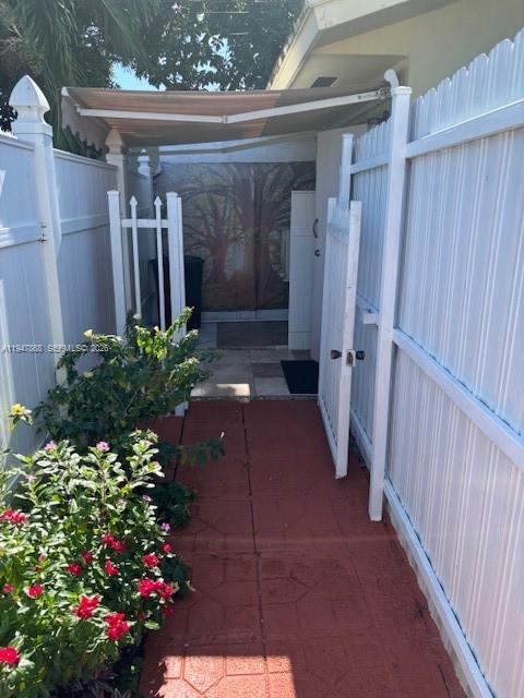 640 East 30th Street Hialeah, FL 33013 - Photo 13 of 13