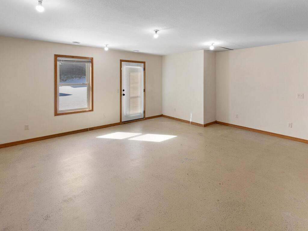 495 Riverview Road Delano, MN 55328 - Photo 39 of 44 Gallery Image 39