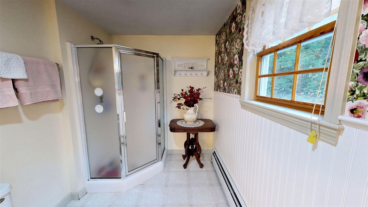 228 Tasker Hill Road Conway, NH 03818 - Photo 29 of 38