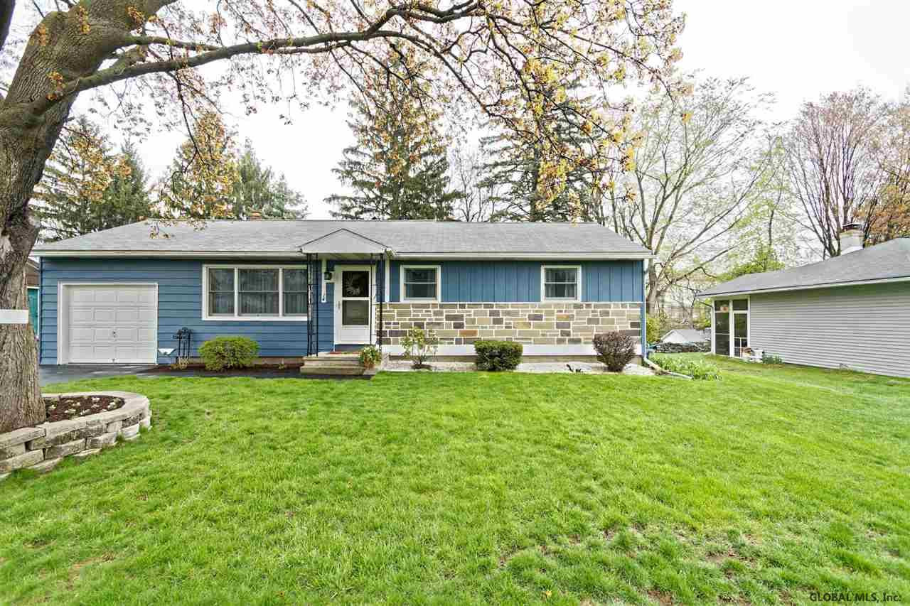 14 Starlight Road Colonie, NY 12110 - Photo 1 of 37 Photo 1