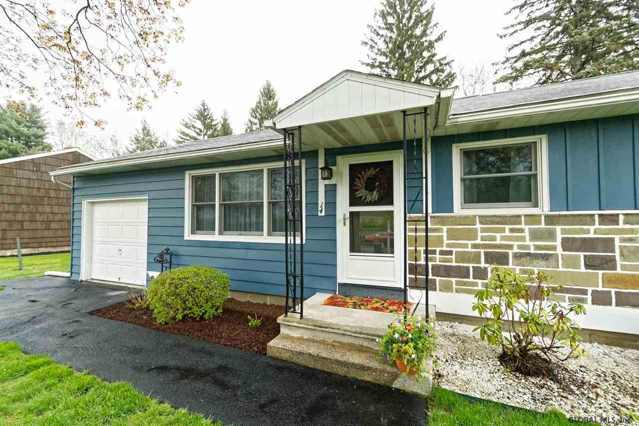 14 Starlight Road Colonie, NY 12110 - Photo 4 of 37 Photo 4