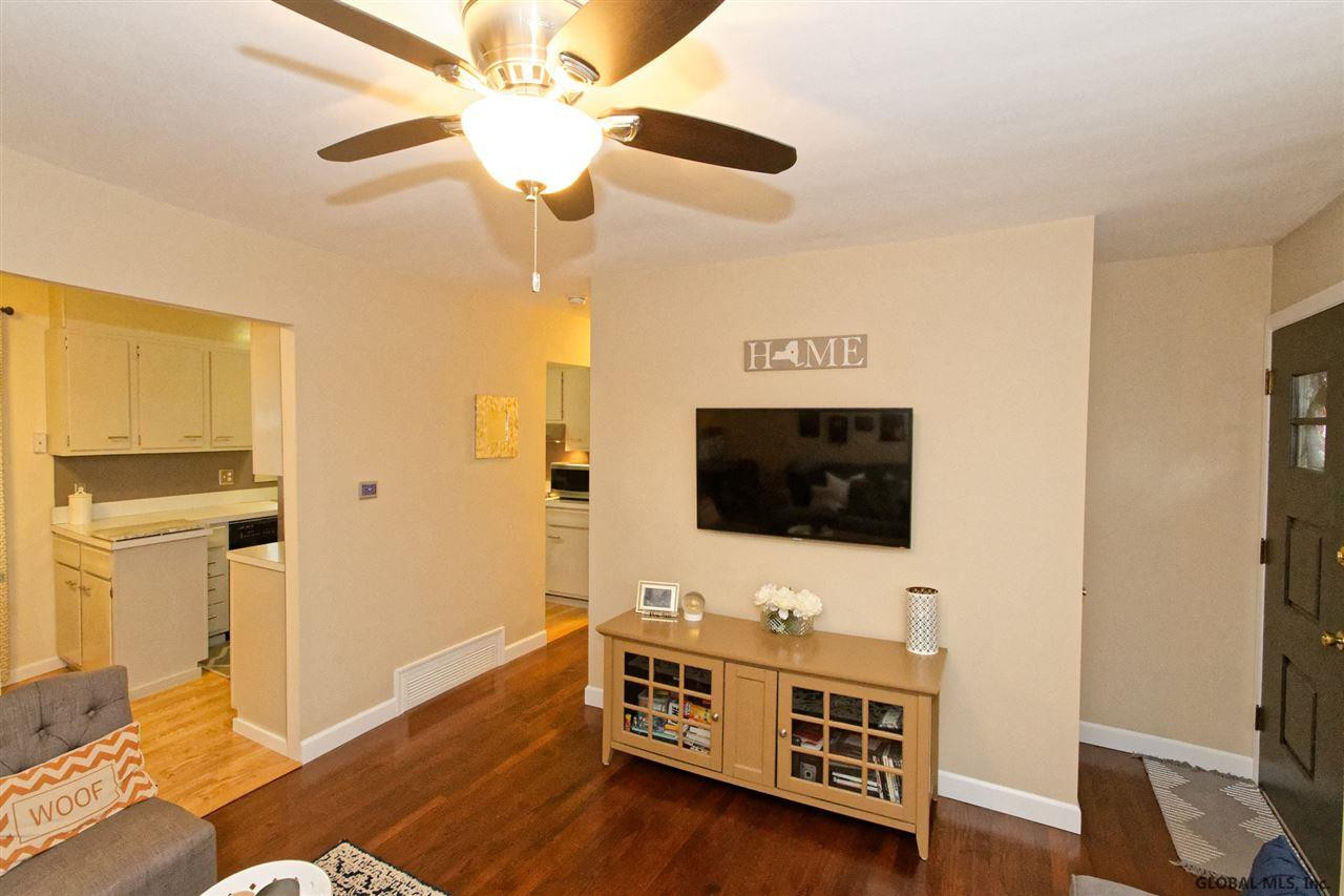 14 Starlight Road Colonie, NY 12110 - Photo 6 of 37 Photo 6