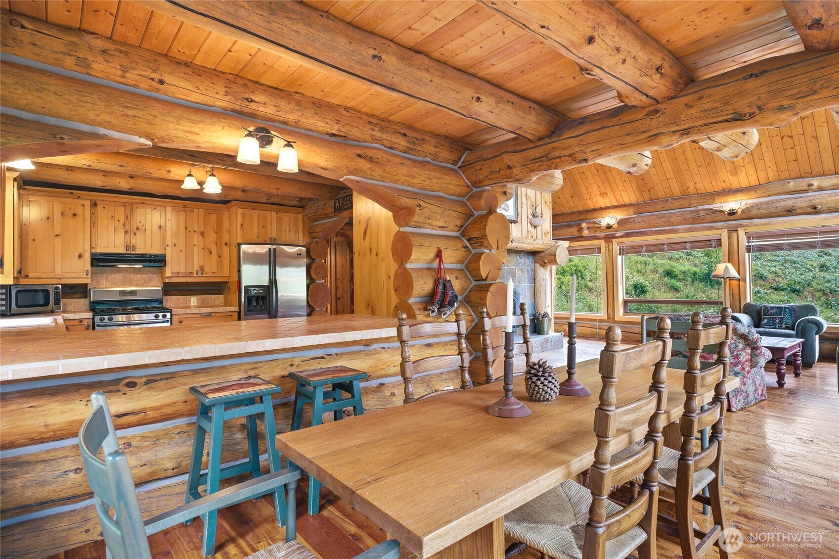 9350 North Fork Road Cashmere, WA 98815 - Photo 9 of 39