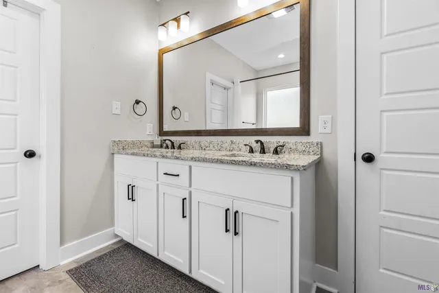 $383,000 | 9630 South Creek Drive, Denham Springs, LA 70726