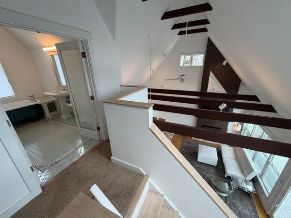 a view of entryway and hall