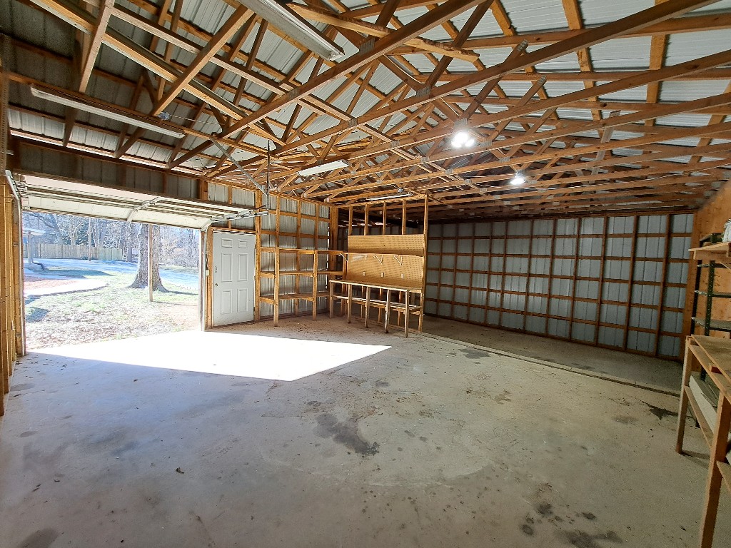 1108 Chickasaw Road Paris, TN 38242 - Photo 7 of 45 Gallery Image 7